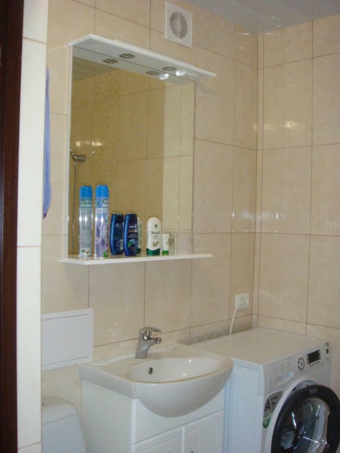 2 К.К.Люкс На Проспекте Мира,1, Г. Николаев Apartment Ngoại thất bức ảnh