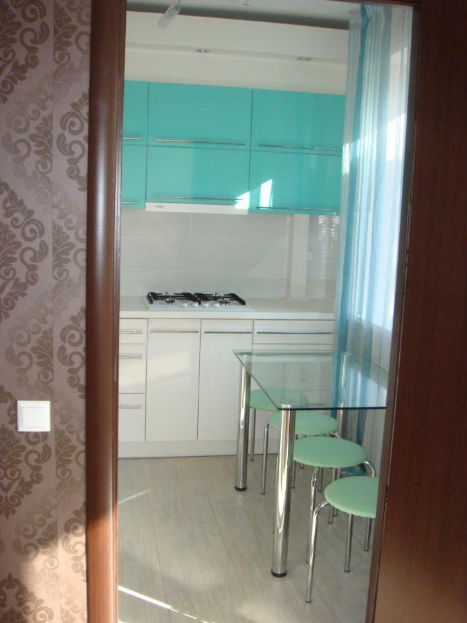 2 К.К.Люкс На Проспекте Мира,1, Г. Николаев Apartment Ngoại thất bức ảnh